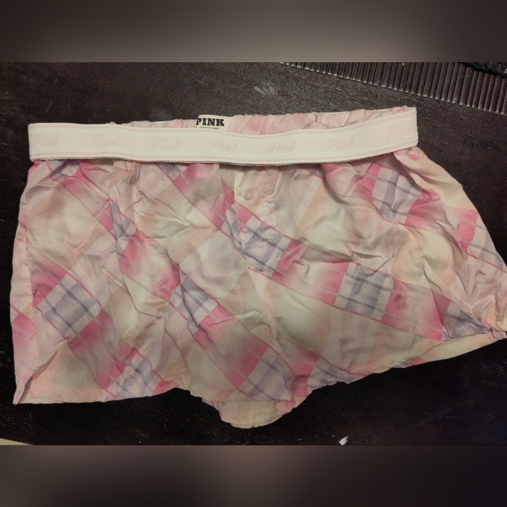 PINK Victoria's Secret Pastel Plaid Sleep Shorts Size M